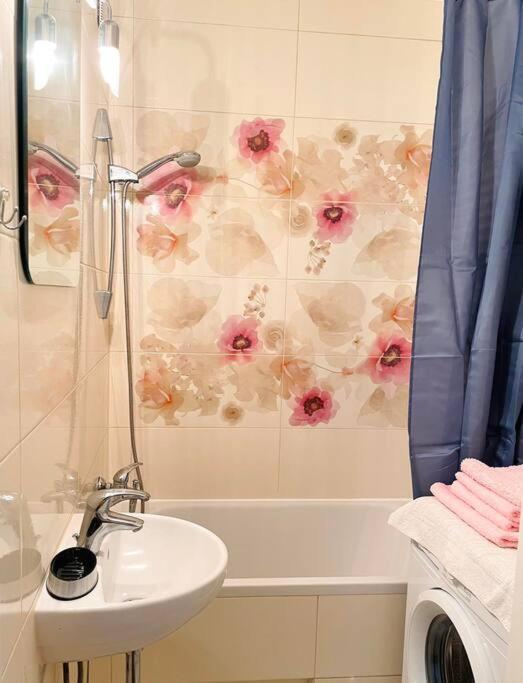 Apartament Pod Pawiem Olsztyn  Kültér fotó